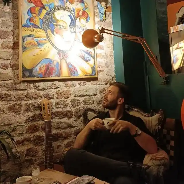 Uçuş eğitimi ve simülatör görseli